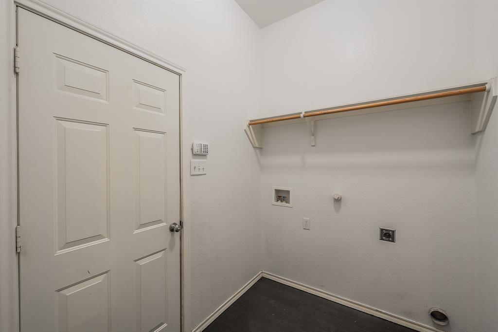 7924 Fox Chase Drive - Photo 25