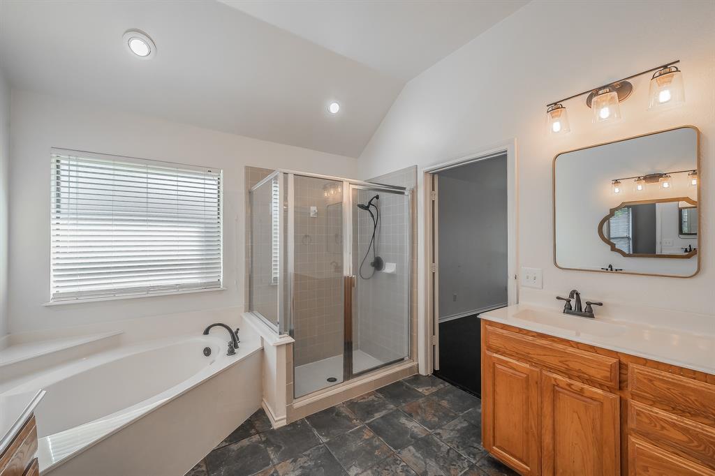 7924 Fox Chase Drive - Photo 33