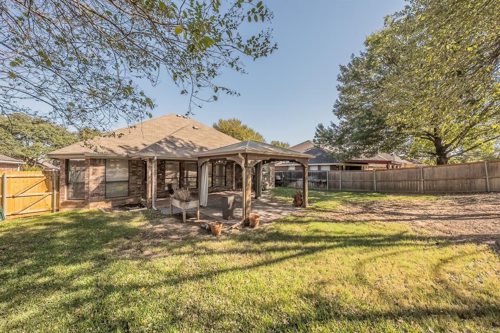 7924 Fox Chase Drive - Photo 38