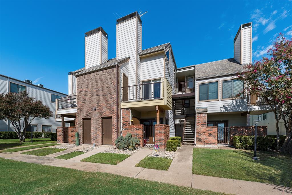 3121 Sondra Drive - Photo 1