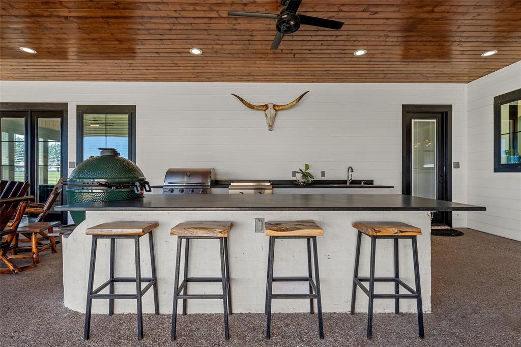 124 Private Road 3666 - Photo 24
