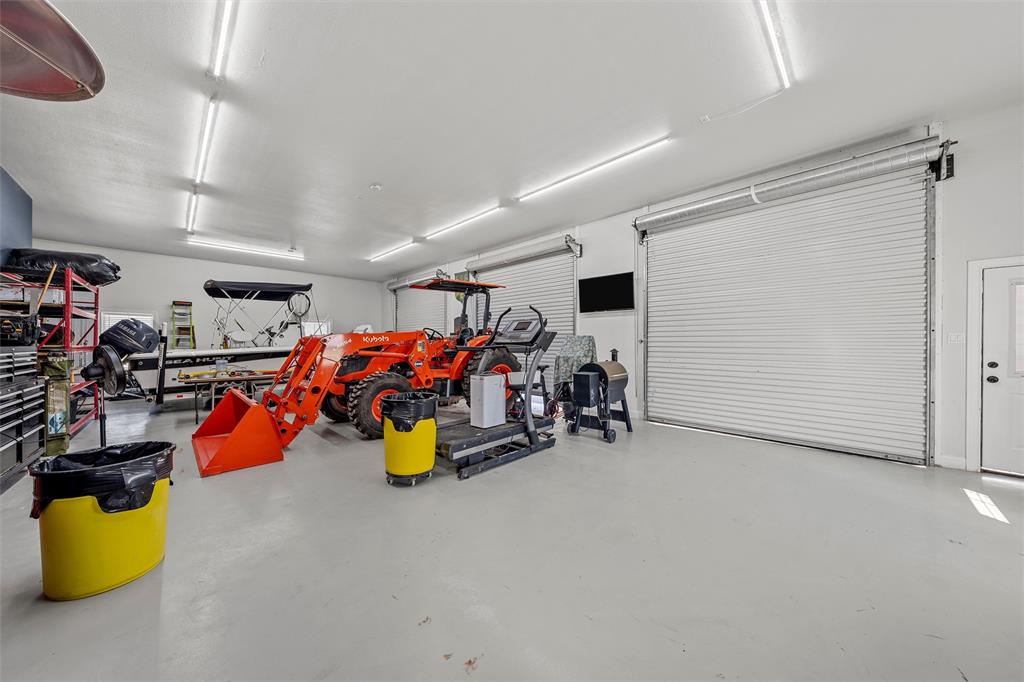124 Private Road 3666 - Photo 38
