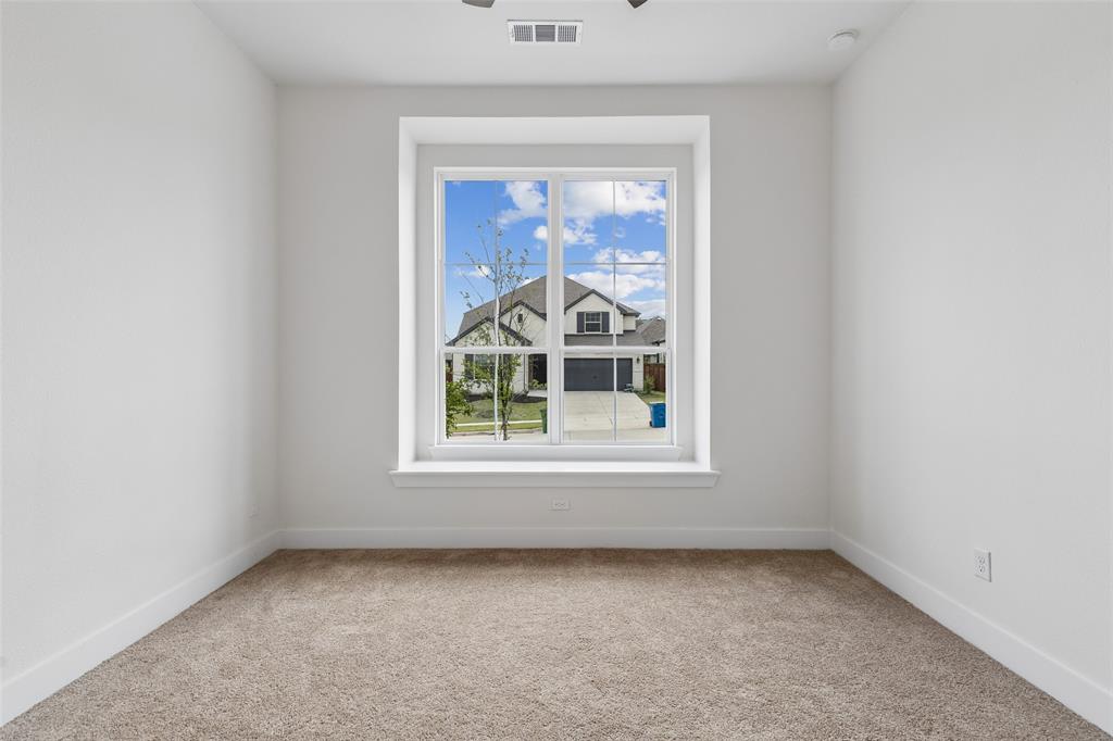 1729 Boxwood Row Drive - Photo 16