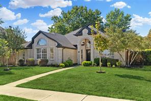 910 Blackstone Drive - Photo 3