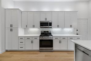 910 Blackstone Drive - Photo 30
