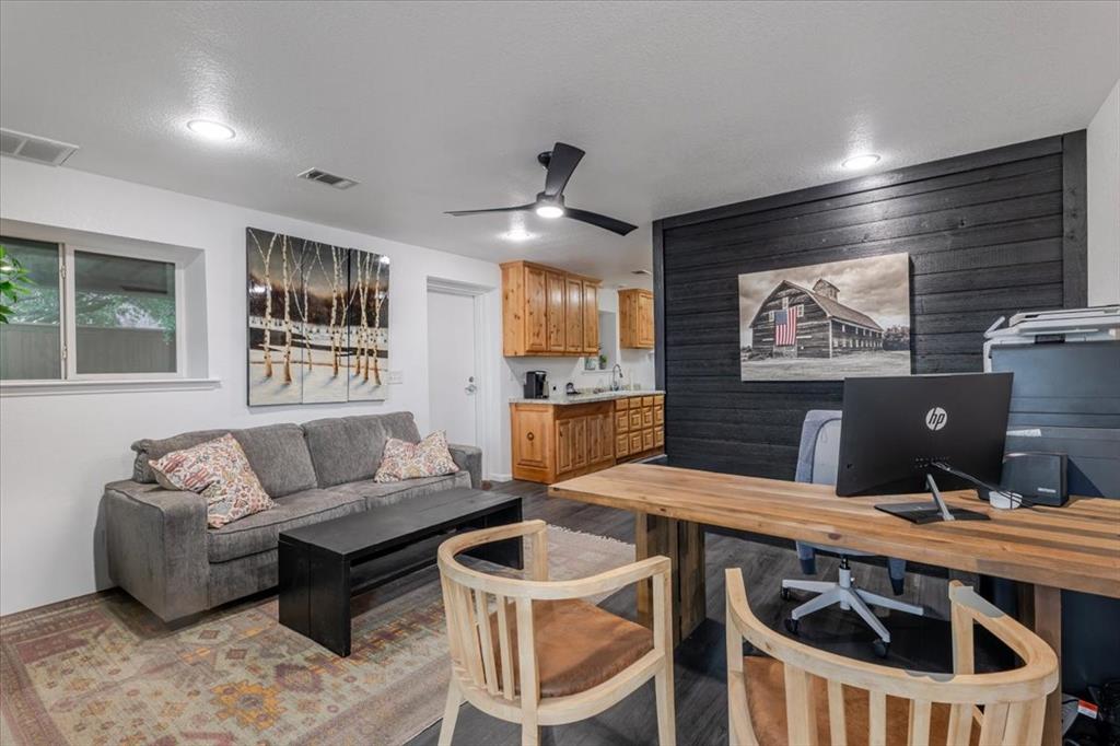 5133 Pyramid Boulevard - Photo 10