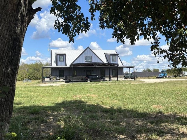 1794 County Road 4309 N