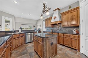 12720 Helen Road - Photo 9