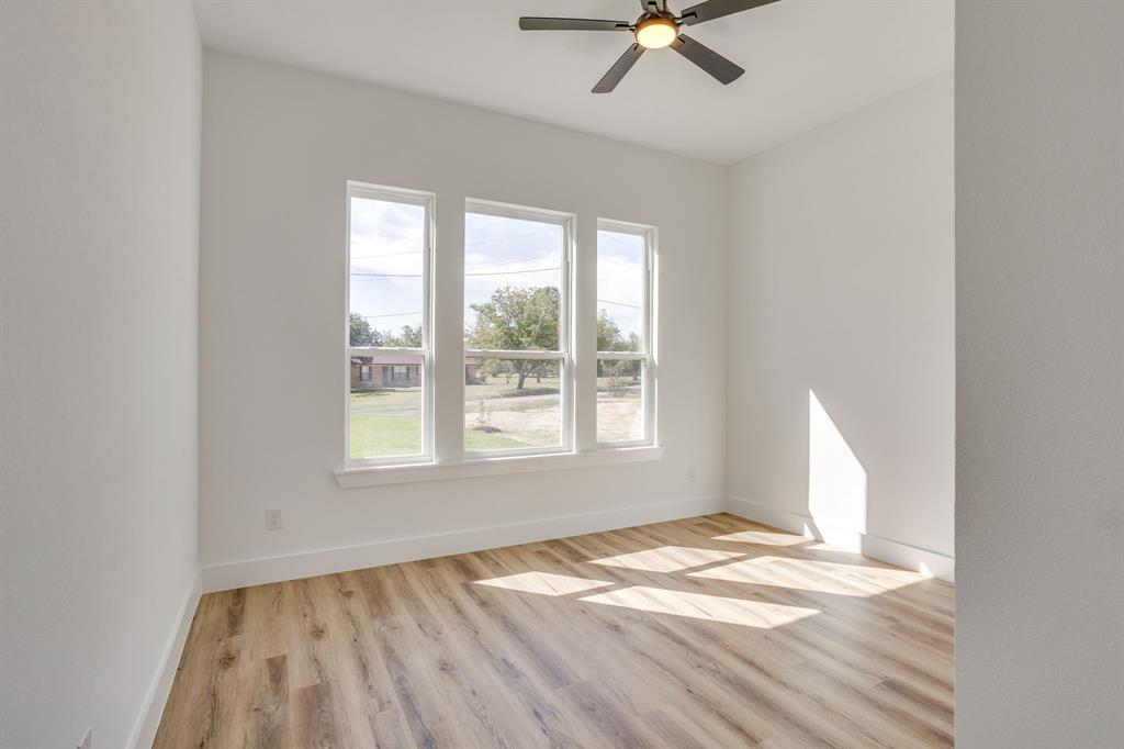 1904 Glendale Drive - Photo 24