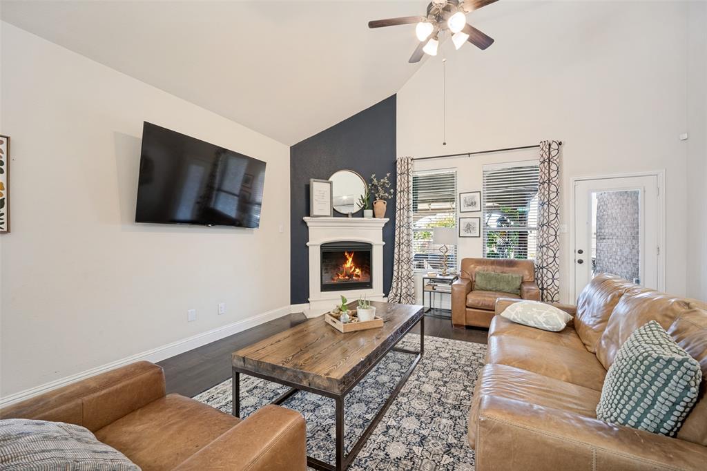 863 Mccall Drive - Photo 5