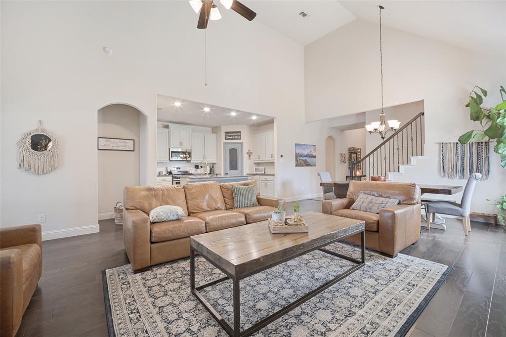 863 Mccall Drive - Photo 6