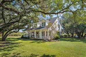 1540 Austin Hines Drive - Photo 3