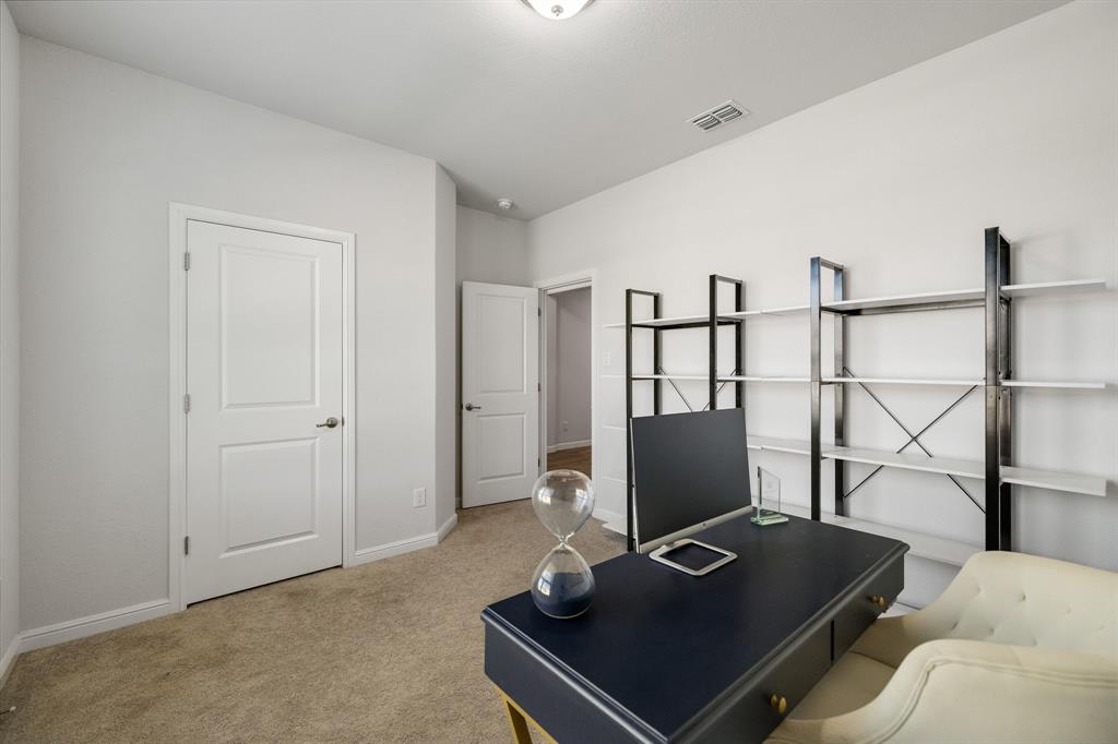 1108 Nelson Place - Photo 6