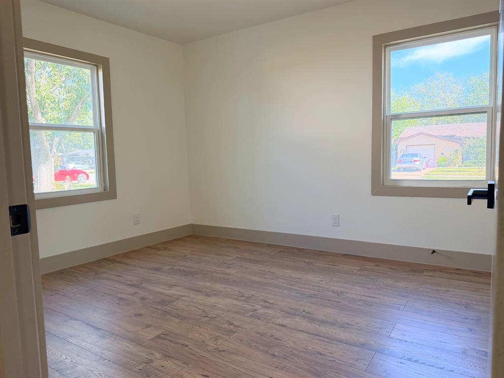 2219 Morgan Street - Photo 9