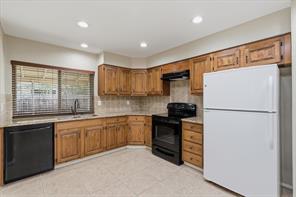 2906 Hazelwood Drive - Photo 15
