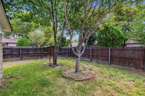 2906 Hazelwood Drive - Photo 32