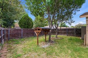 2906 Hazelwood Drive - Photo 33