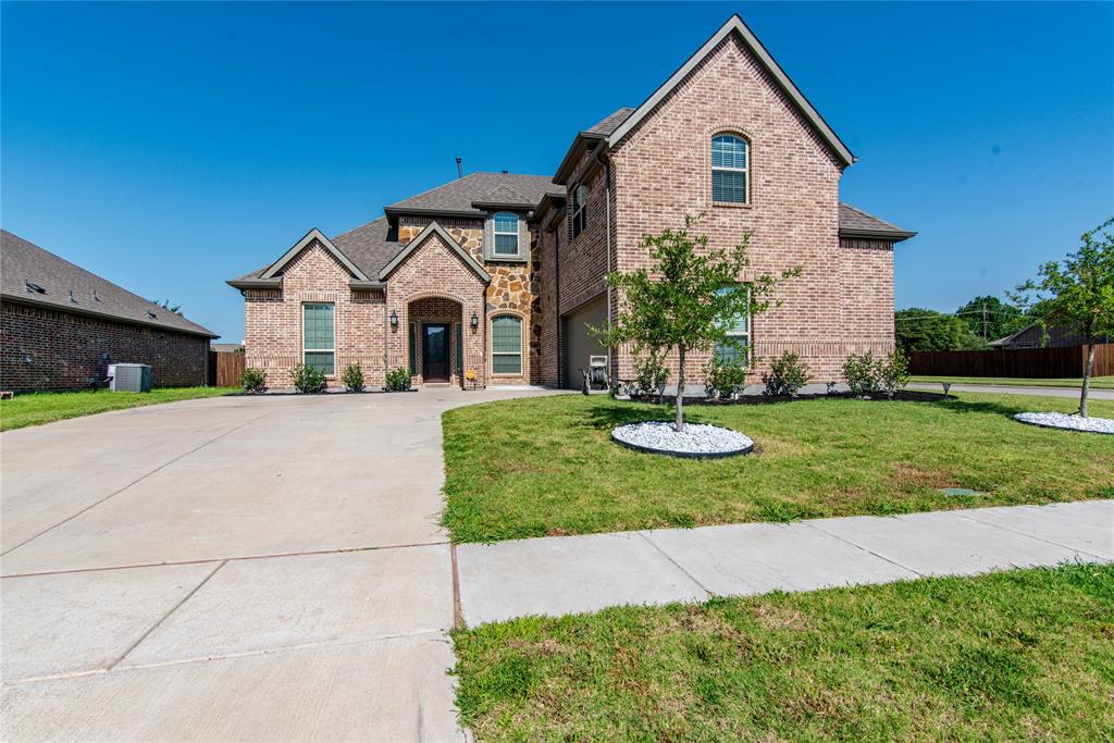 5301 Hidden Creek Road - Photo 2