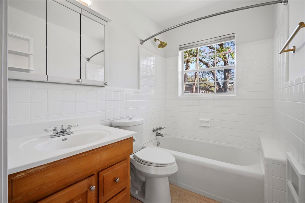 6439 Fisher Road - Photo 10