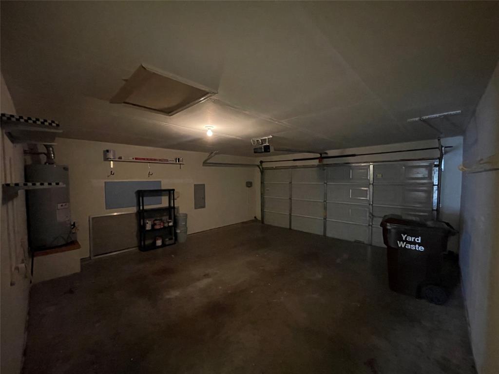 909 Greenbend Drive - Photo 32