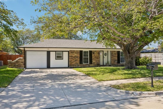 5521 Galway Lane