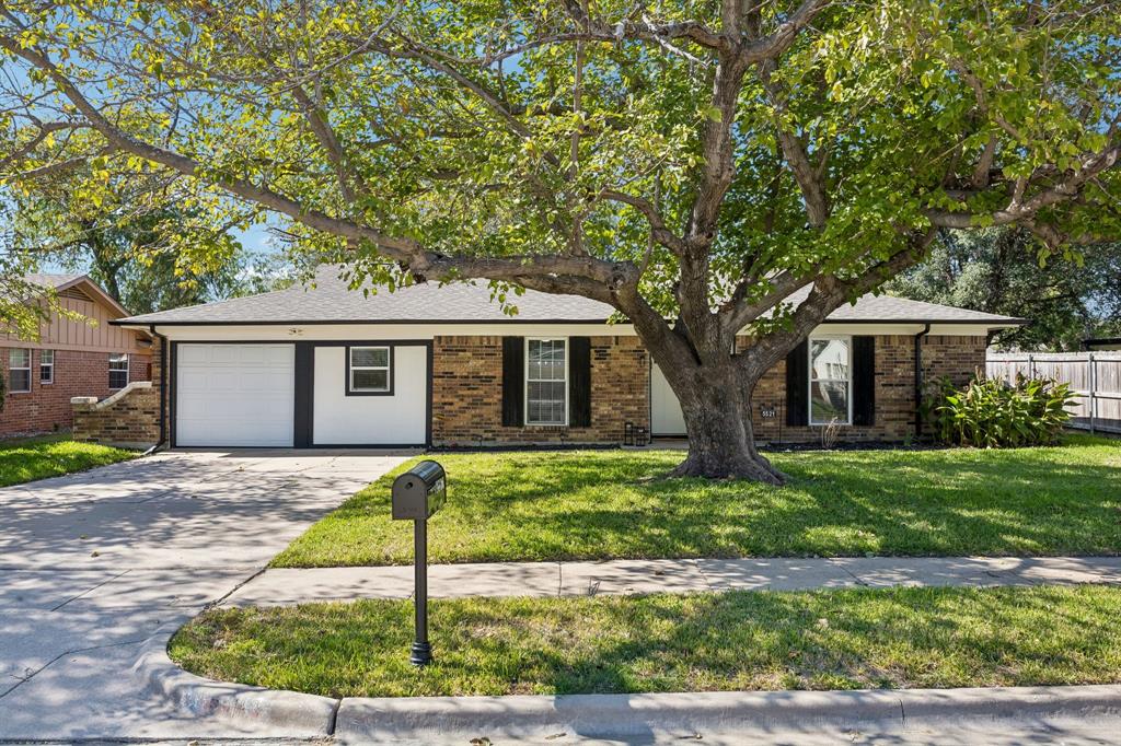 5521 Galway Lane - Photo 2