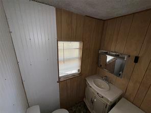 1201 CR 463 - Photo 19