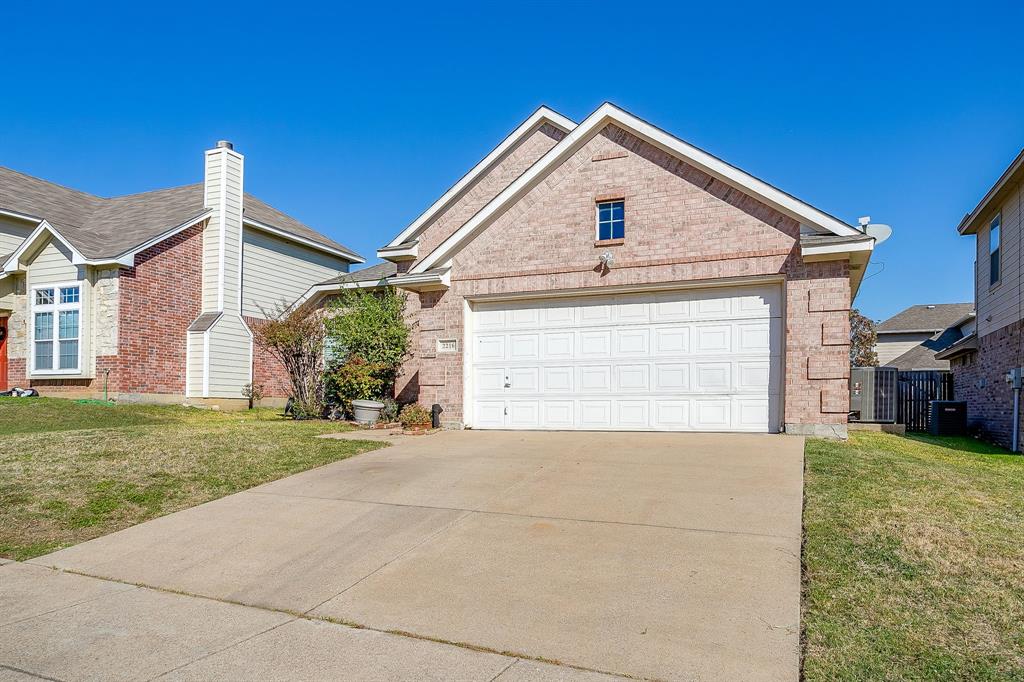 2216 Pacino Drive - Photo 2