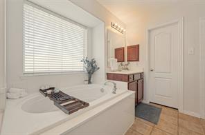 10021 Lexington Drive - Photo 16