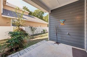 10021 Lexington Drive - Photo 23