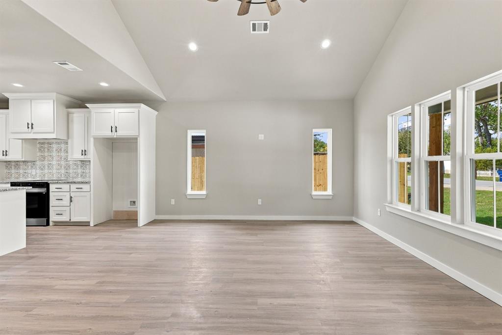 407 Bass Street - Photo 6