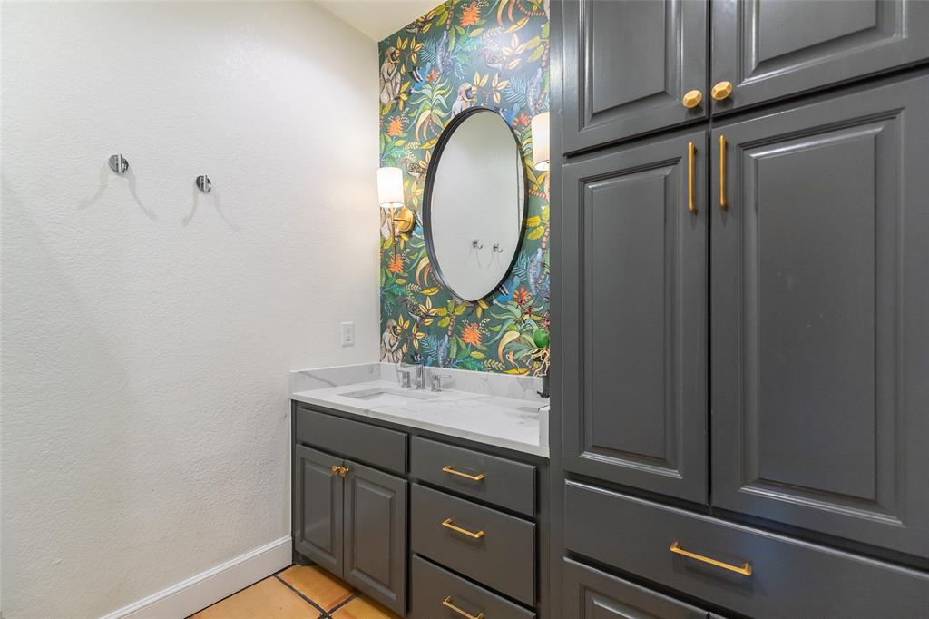 99 Glen Abbey Street - Photo 18