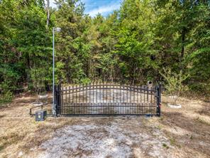128 County Road 4849 - Photo 10