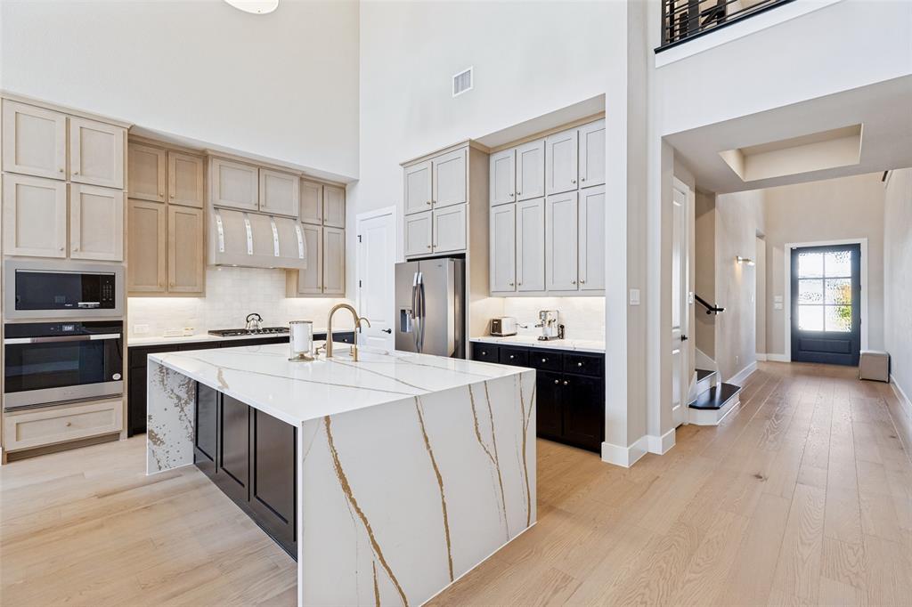 9282 Spindletree Drive - Photo 10