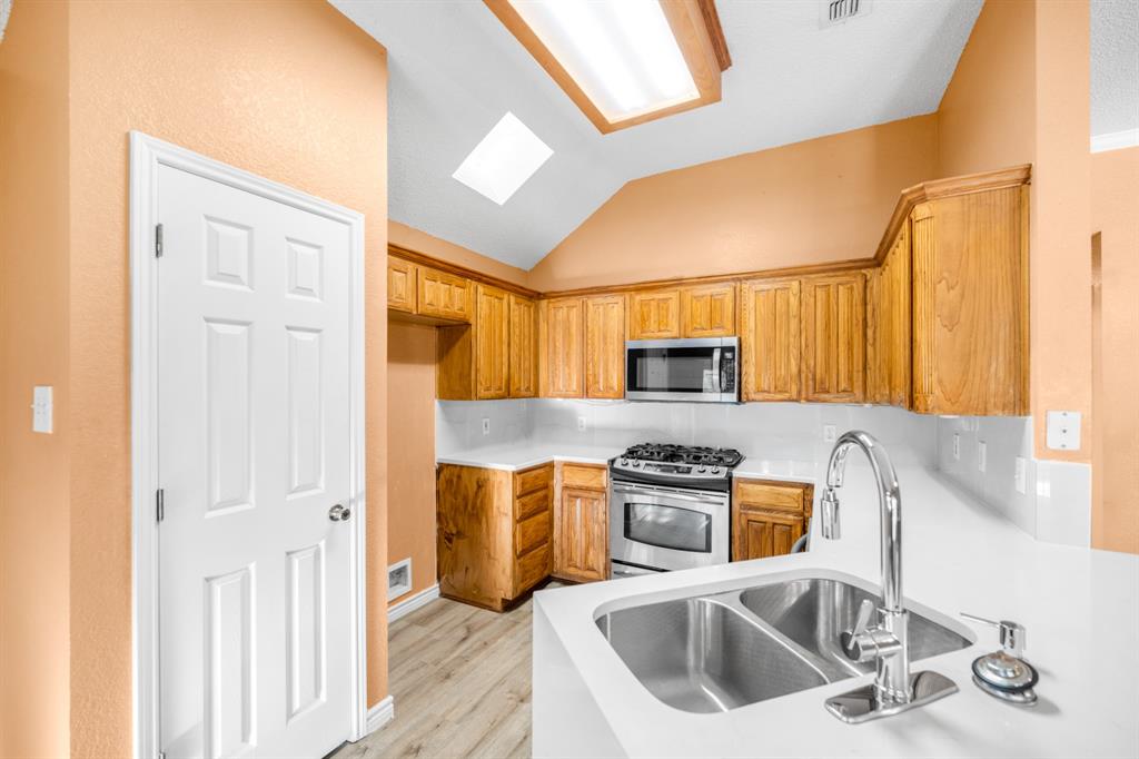 7708 Chandler Court - Photo 12