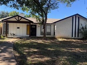 3825 Eugene Court N - Photo 2