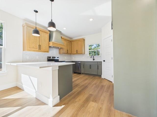 1204 Phoenix Drive - Photo 6