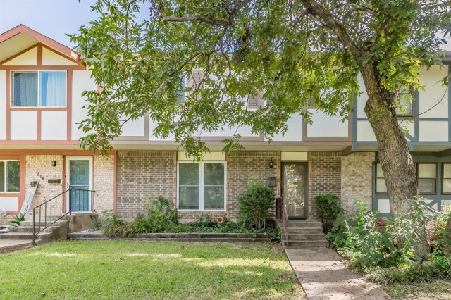 220 Westview Terrace