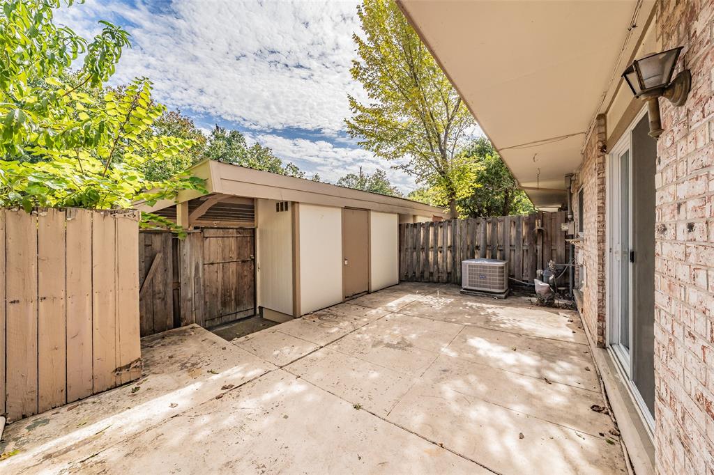 220 Westview Terrace - Photo 5
