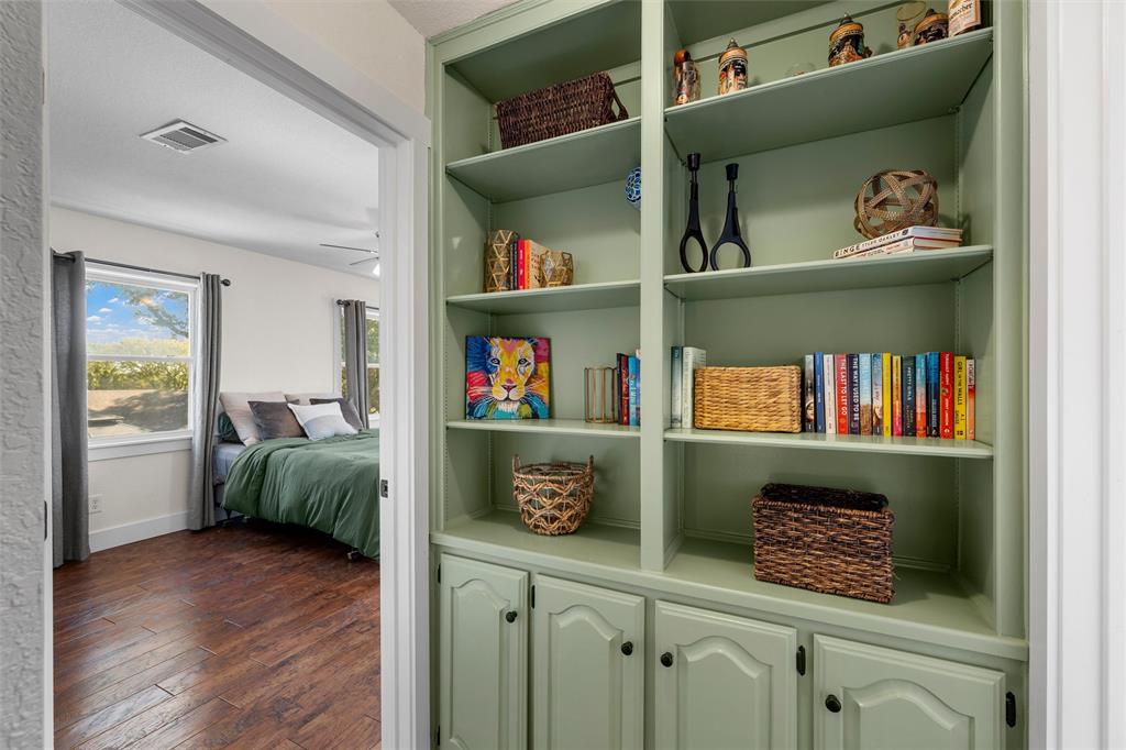 4324 Green Point Drive - Photo 19