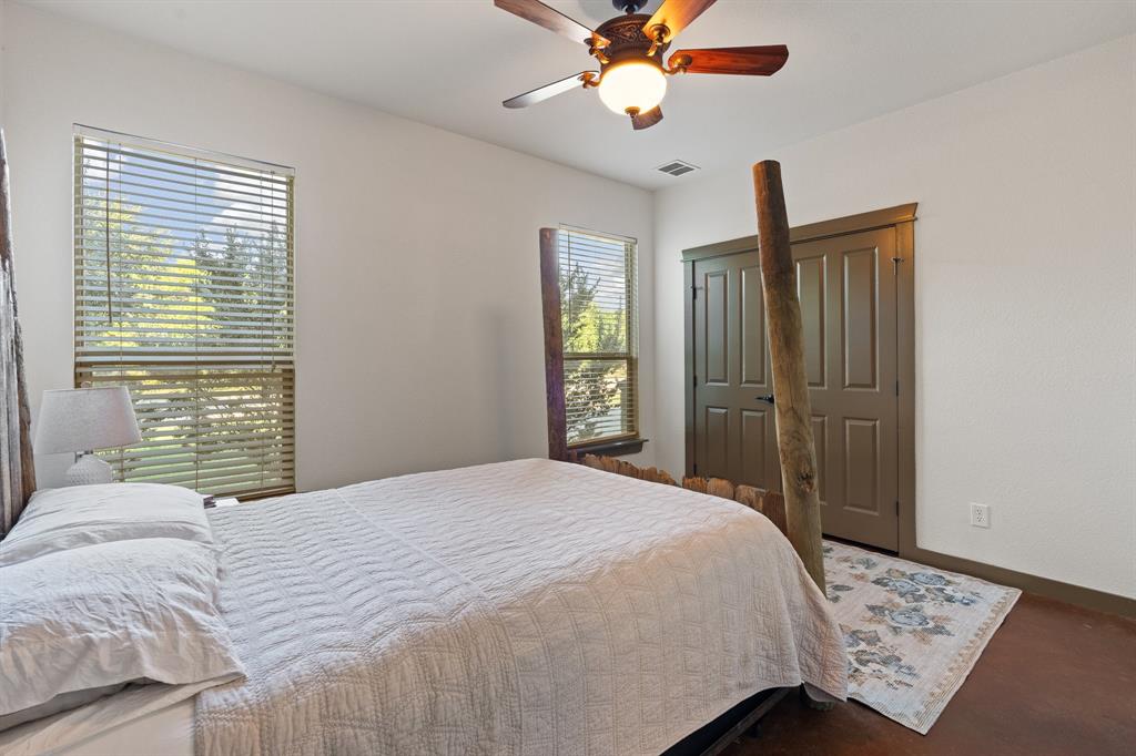 10149 Fm 1434 - Photo 30
