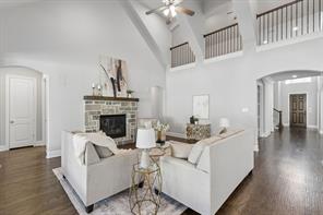 2111 Longmont Lane - Photo 10