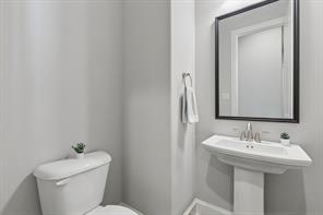 2111 Longmont Lane - Photo 27