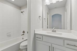 2111 Longmont Lane - Photo 31
