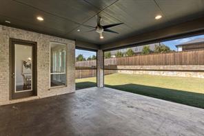 2111 Longmont Lane - Photo 36