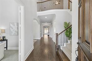 2111 Longmont Lane - Photo 5