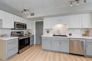 6717 Oriole Court - Photo 8