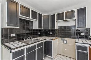 1220 Colfax Circle - Photo 27
