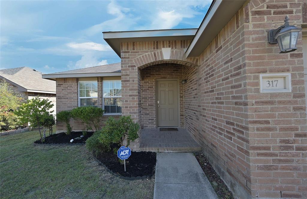 317 Chalkstone Drive - Photo 2