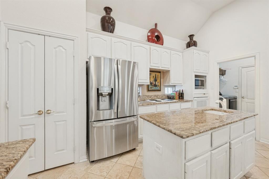3025 Westminster Drive - Photo 6